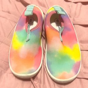 Cat & jack swim / water shoes size 6